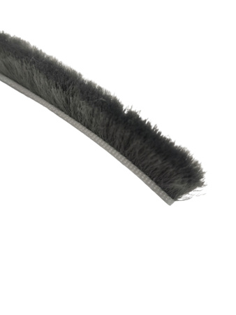 уплотнитель щеточный 5 12